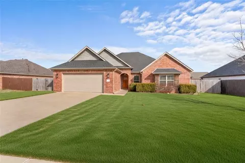 236 Ranalli Ave, Springdale, AR 72762