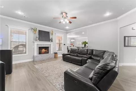 236 Ranalli Ave, Springdale, AR 72762 photo 9