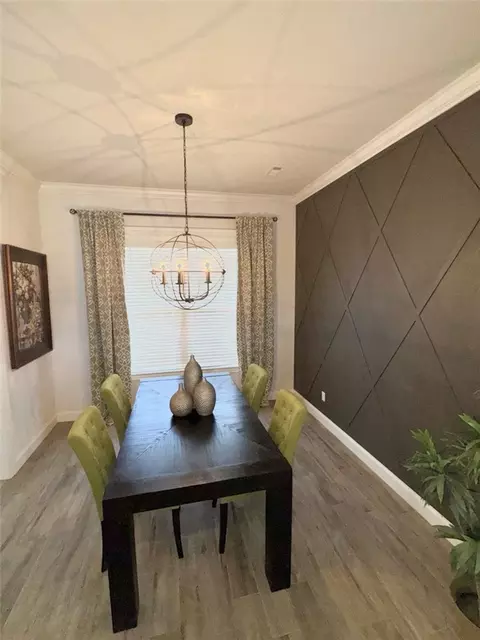 Dining - 1307 Valle Ln, Springdale, AR 72762 photo 2 of 2