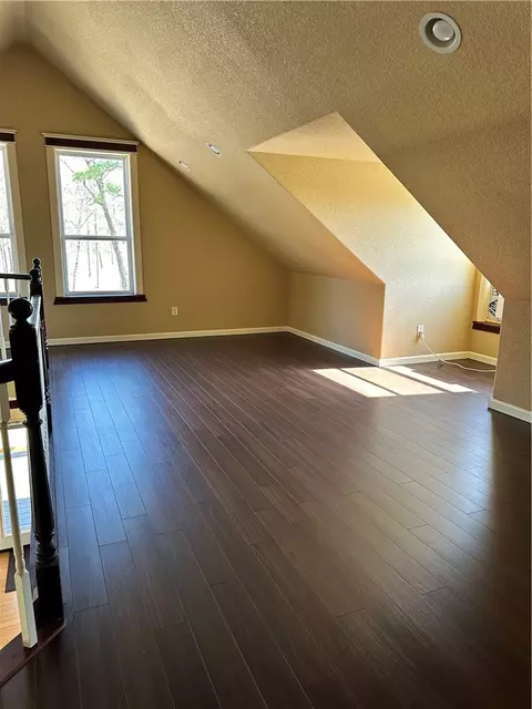 Living - 469076 E 595 Rd, Watts, OK 74964 photo 2 of 2