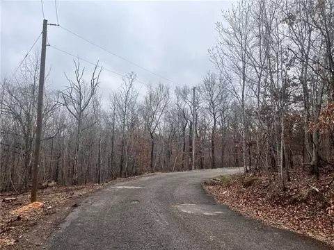 Lasswade Circle, Bella Vista, AR 72715