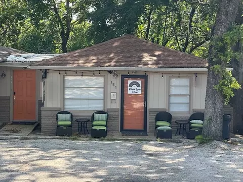 151 Van Buren, Eureka Springs, AR 72632