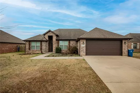 2205 SW Worthington Ave, Bentonville, AR 72713