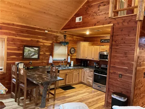 Kitchen - 27960 S Hwy 103, Compton, AR 72624 photo 1 of 2