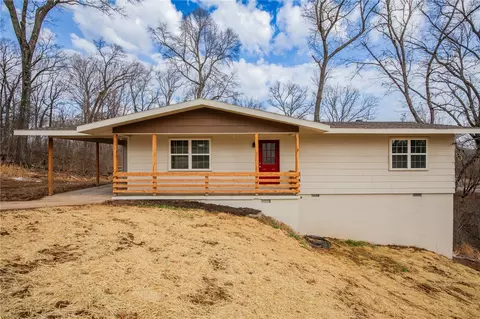 1 Leyland Dr, Bella Vista, AR 72714