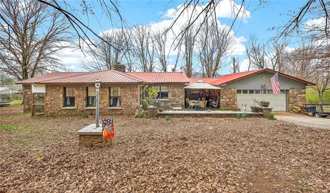 1025 Hollow Branch Ln, Mountainburg, AR 72946