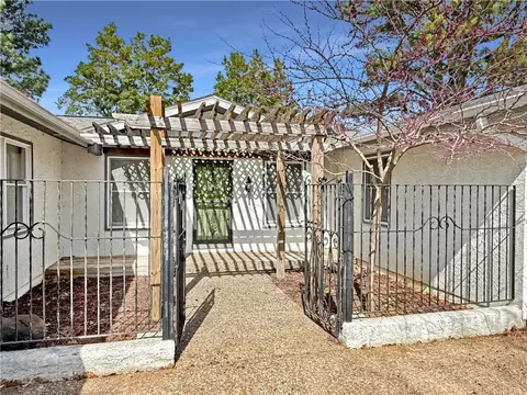 315 Fairway Ln, Fayetteville, AR 72701