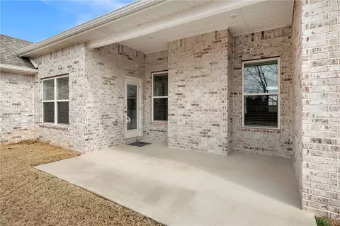 Exterior - 4614 Hamlet St, Springdale, AR 72764 photo 2 of 6