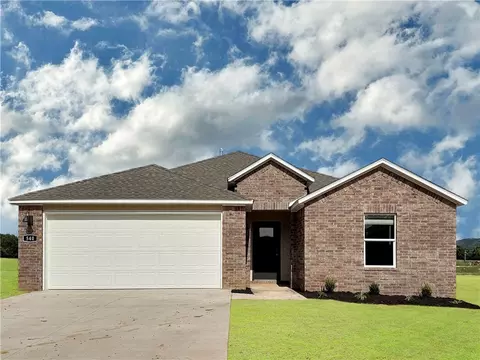529 Nevada St, Farmington, AR 72730