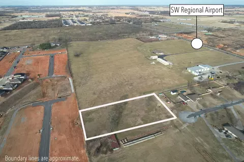 6110 Lee Ln, Bentonville, AR 72713
