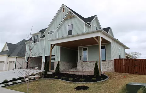 3900 SW Rhythm Ave, Bentonville, AR 72713