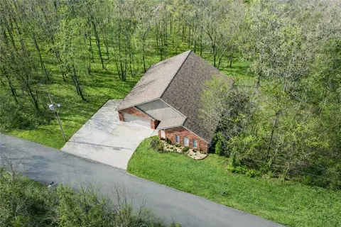 17 Cheddar Dr, Bella Vista, AR 72715