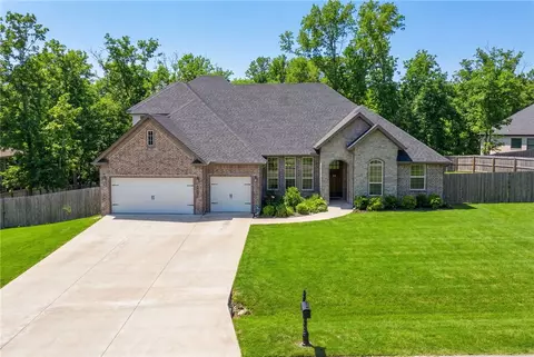 12418 Wildwood Dr, Rogers, AR 72756