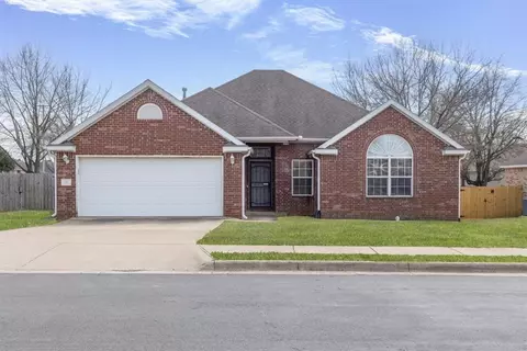 101 Fox Run, Centerton, AR 72719