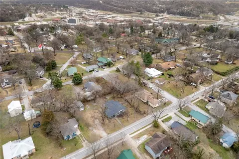 View/Area - 407 N Maple, Harrison, AR 72601 photo 3 of 3