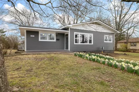 Exterior - 407 N Maple, Harrison, AR 72601 photo 2 of 5