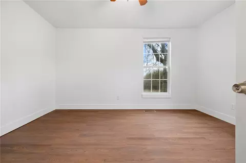 Bedroom - 407 N Maple, Harrison, AR 72601 photo 1 of 8