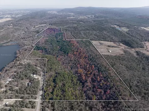 Hwy 109, Paris, AR 72855
