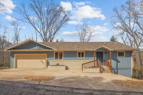 39 Salen Ln, Bella Vista, AR 72715