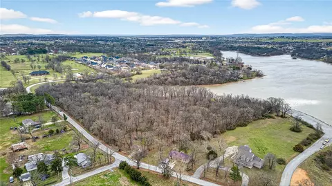 E Lake Road, Elm Springs, AR 72762