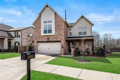 2802 SW Nottingham Ave, Bentonville, AR 72713