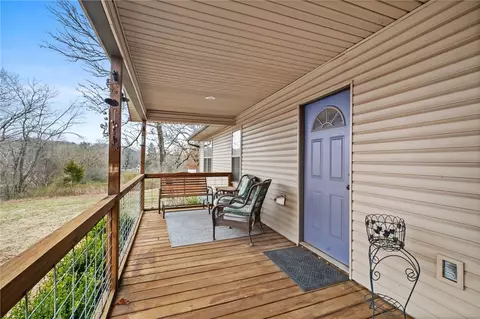 Exterior - 327 Maple Dr, Winslow, AR 72959 photo 2 of 5