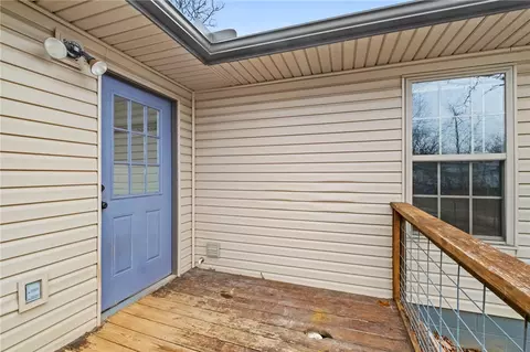 Exterior - 327 Maple Dr, Winslow, AR 72959 photo 3 of 5