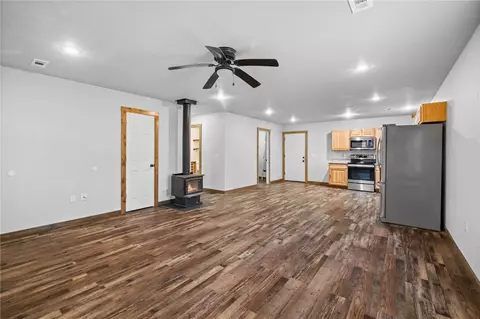 Living - 327 Maple Dr, Winslow, AR 72959 photo 5 of 5