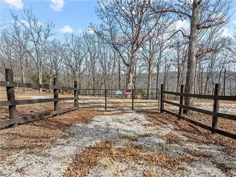 Summit Road, Harrison, AR 72601 photo 2