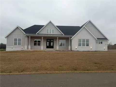 3121 Bloomfield St, Bentonville, AR 72713