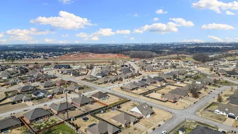 View/Area - 7408 Devonshire Ave, Springdale, AR 72762 photo 3 of 3
