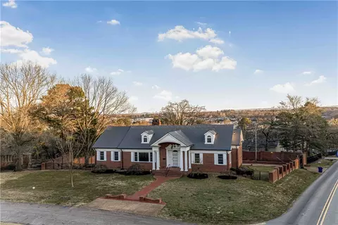 Exterior - 8 Free Ferry Hts, Fort Smith, AR 72903 photo 2 of 8