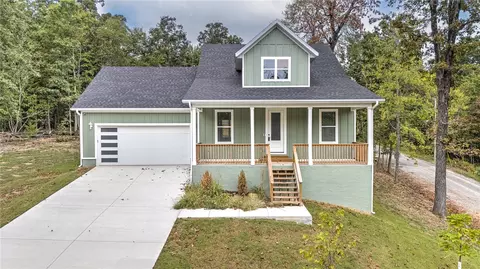 2 Foshee Ln, Bella Vista, AR 72715