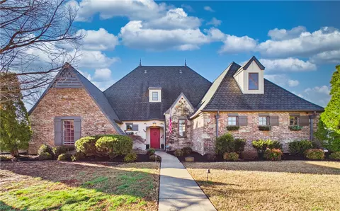 3603 SW Champagne Ave, Bentonville, AR 72712