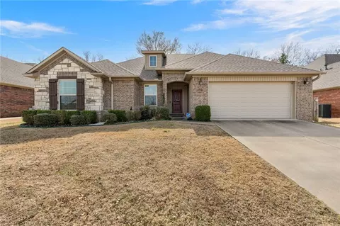 5612 Thomas Rd, Fort Smith, AR 72916