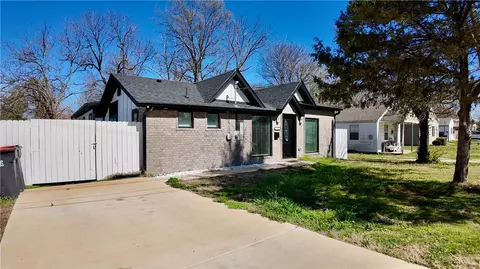 128 Pierce Ave, Springdale, AR 72764