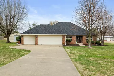 Exterior - 3472 Grapevine Dr, Springdale, AR 72762 photo 9 of 13