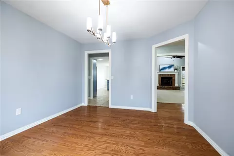 Living - 3472 Grapevine Dr, Springdale, AR 72762 photo 5 of 5