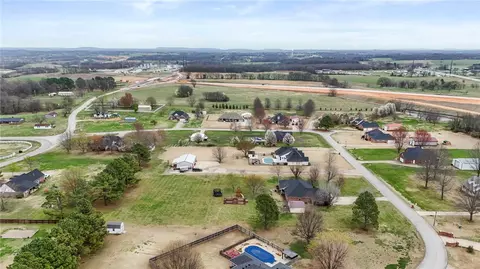 View/Area - 3472 Grapevine Dr, Springdale, AR 72762 photo 12 of 14