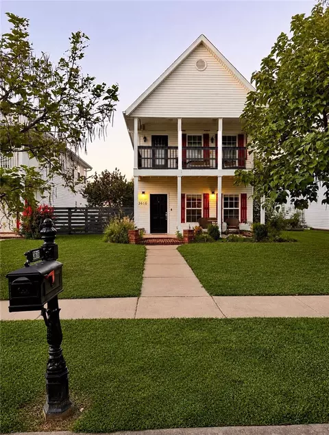 3616 S Tower Cir, Fayetteville, AR 72704