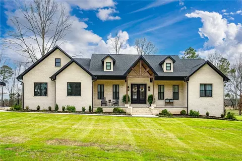 17097 Highway 84, Bismarck, AR 71929