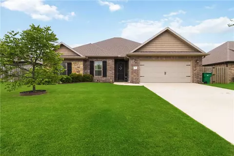 Exterior - 201 Cisterna Dr, Centerton, AR 72719 photo 1 of 2