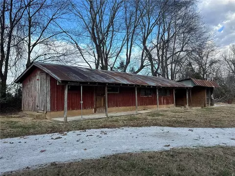 Exterior - 92 Hwy 206 # A, Harrison, AR 72601 photo 10 of 24