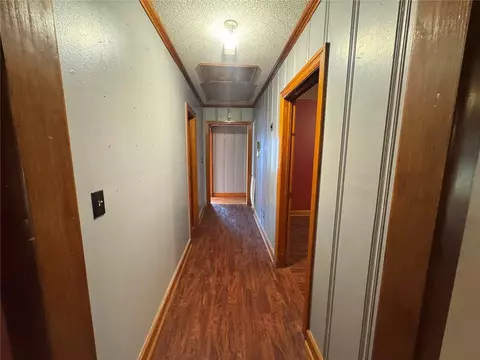 Entry Way - 92 Hwy 206 # A, Harrison, AR 72601 photo 1 of 1