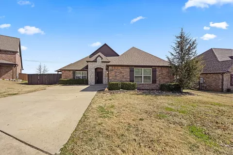 5703 Gunstock Rd, Bentonville, AR 72713