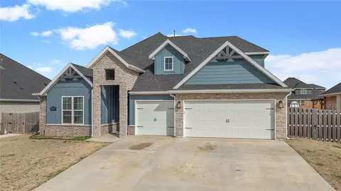 1812 Abbott Ln, Pea Ridge, AR 72751