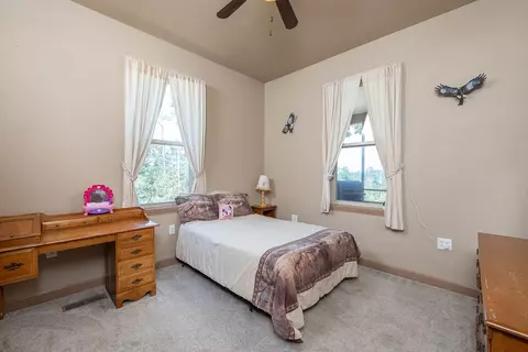 Bedroom - 21480 Cavern Dr, Rogers, AR 72756 photo 3 of 5