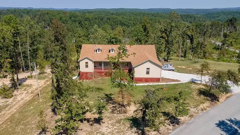 21480 Cavern Dr, Rogers, AR 72756