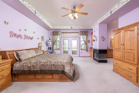 Bedroom - 21480 Cavern Dr, Rogers, AR 72756 photo 1 of 5