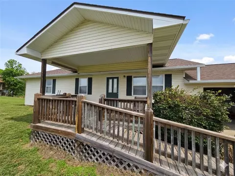 Exterior - 1367 Mtn Grove Rd, Branson, MO 65616 photo 6 of 6